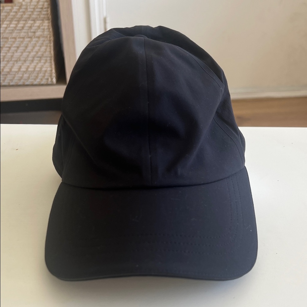 Lululemon Athletica Classic Black Cap